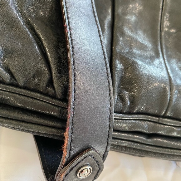 L.A.M.B. Leather large shoulder style purse. - Picture 6 of 7